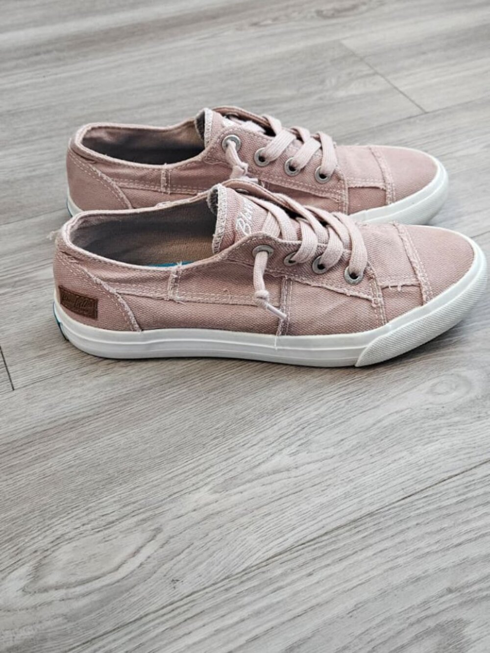 Blowfish Malibu Maxine Womens Size 8M Dusty Blush Pink Distressed Canvas Shoes - Picture 4 of 7